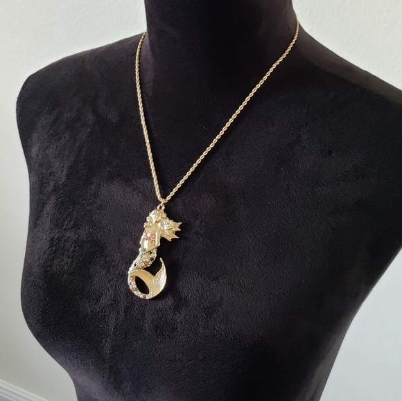 NEW Gold Jeweled Mermaid Pendant Necklace - Picture 4 of 7